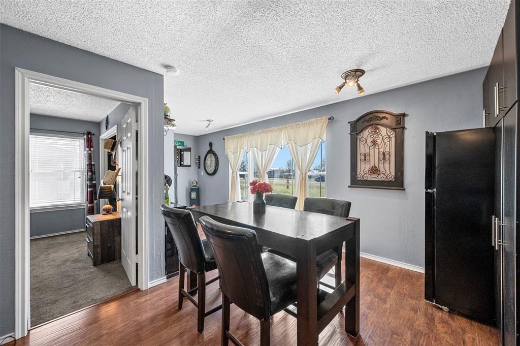 Red Oak, Texas 75154, United States, 3 Bedrooms Bedrooms, ,2 BathroomsBathrooms,Residential,Pending,83350