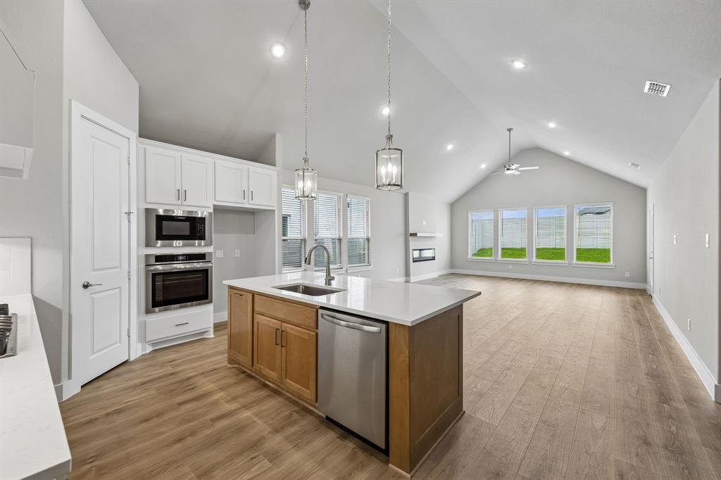 4737 Peary Lane
