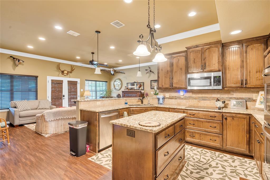 J N ACOSTA-WEST - Residential