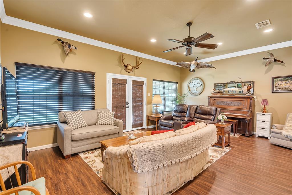 J N ACOSTA-WEST - Residential