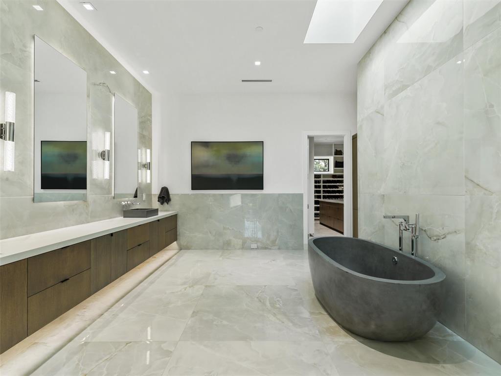 Estates/Quail Hollow Ph I - Residential