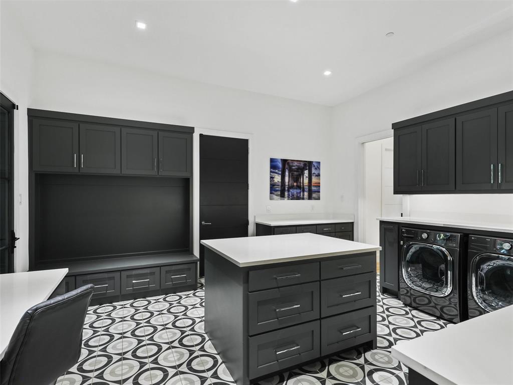 Estates/Quail Hollow Ph I - Residential