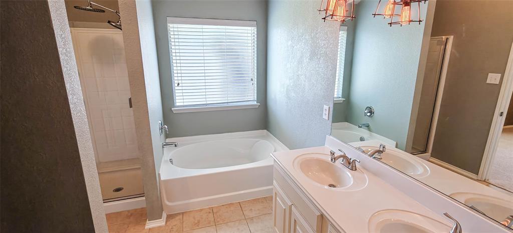 Sendera Ranch - Residential