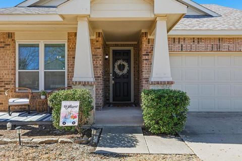 921 John Kennedy Drive Saginaw TX 76179