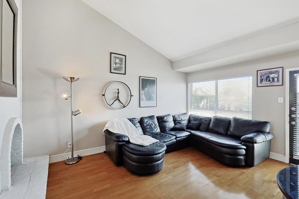 5916 Sandhurst Lane 226