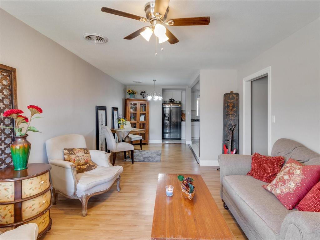 801 Pecan Street