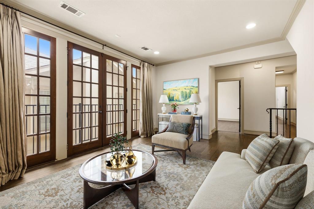 University Place 02 - Residential