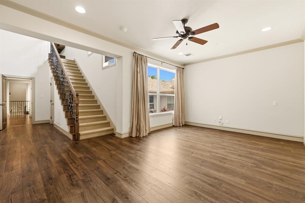 University Place 02 - Residential