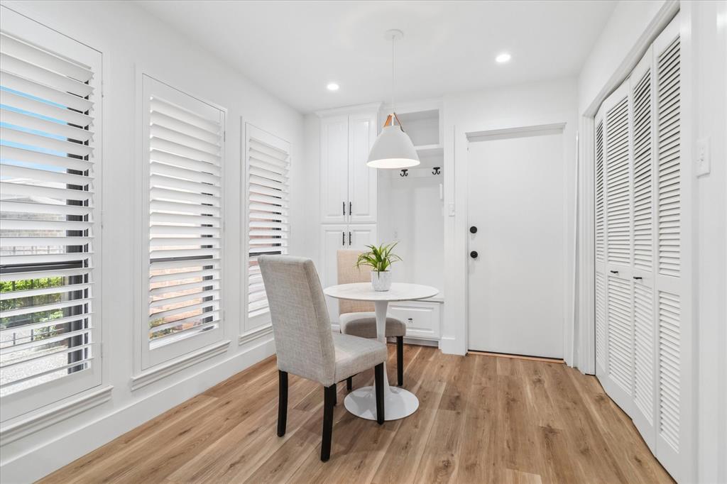 Preston Square Twnhms - Residential