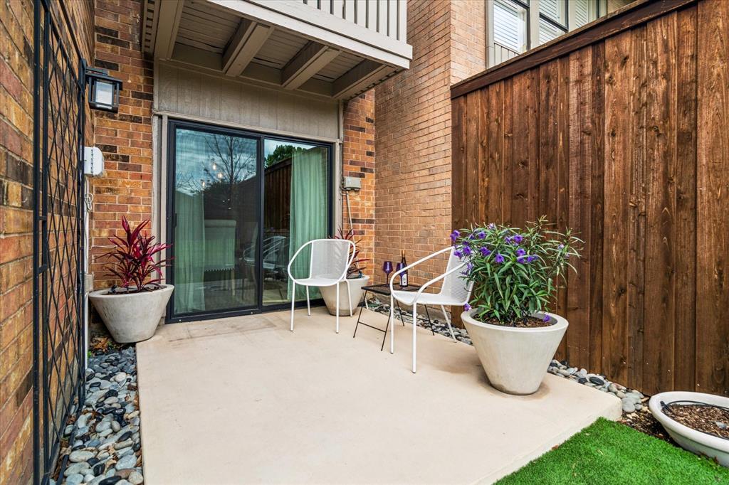 Preston Square Twnhms - Residential