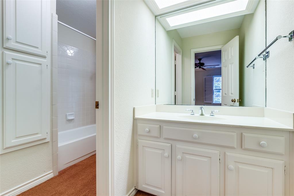 Summitt Lawn - Residential