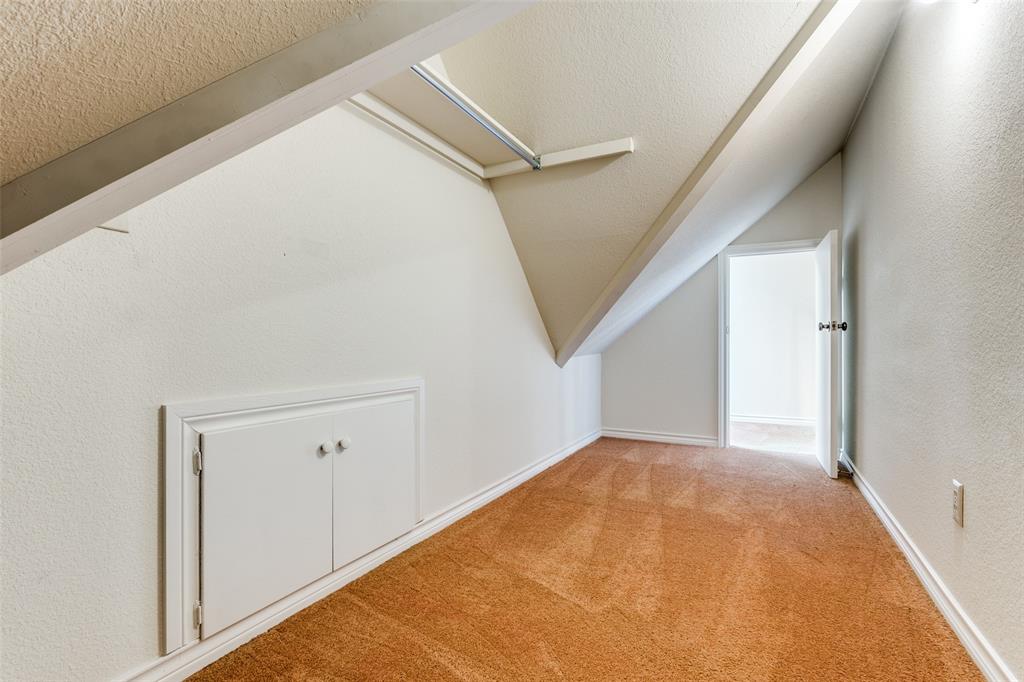 Summitt Lawn - Residential