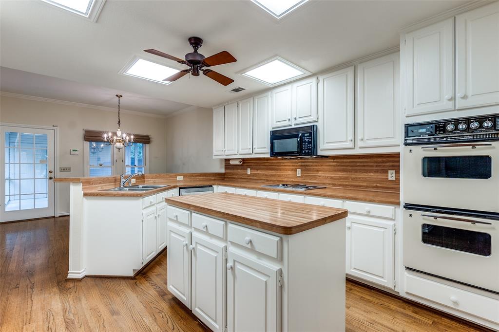 Summitt Lawn - Residential