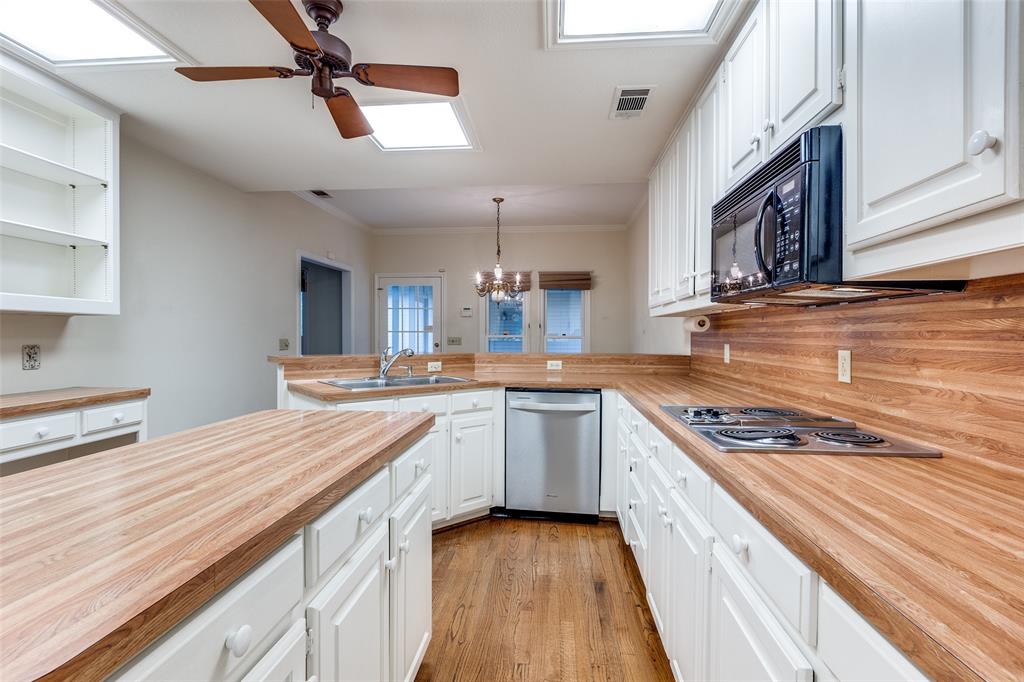 Summitt Lawn - Residential