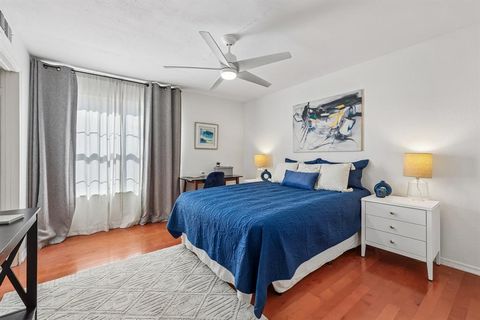 Tiny photo for 5200 Martel Avenue #24B, Dallas, TX 75206 (MLS # 21341348)
