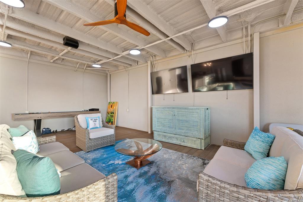 Lake Forest Add - Residential