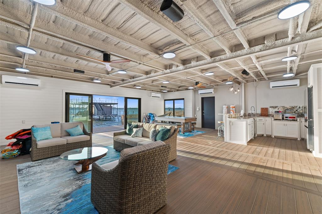 Lake Forest Add - Residential