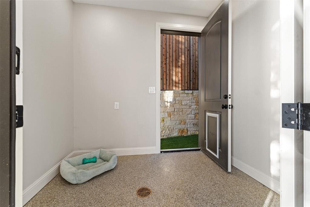 Lake Forest Add - Residential