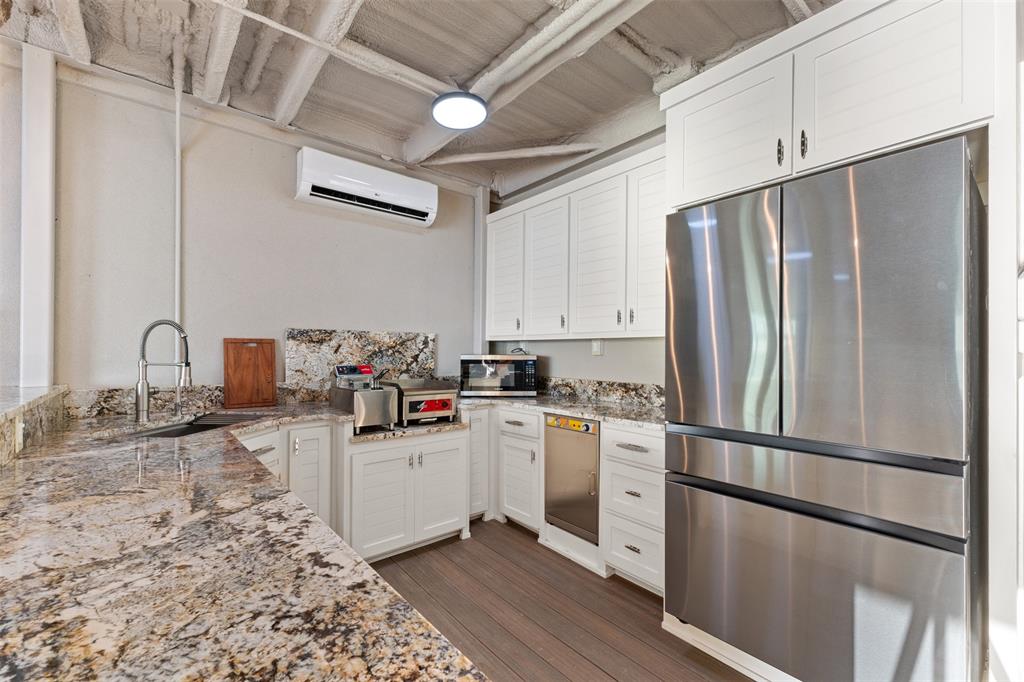 Lake Forest Add - Residential