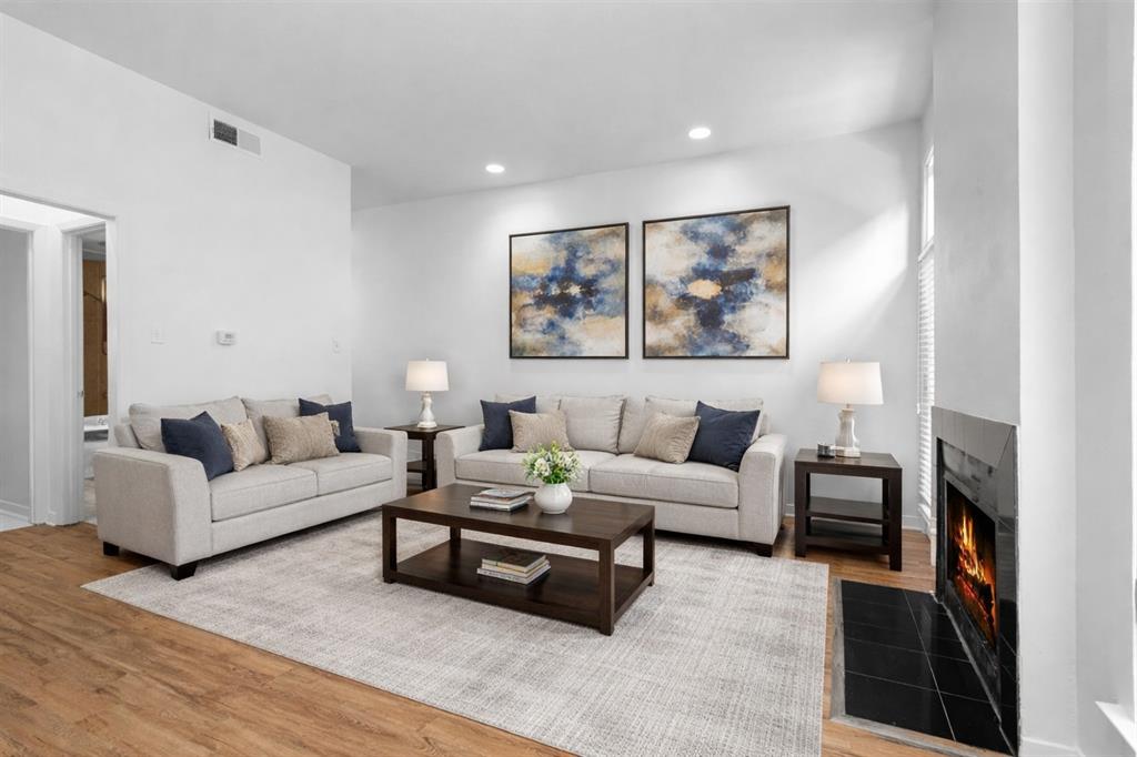 Holland Ave Condo 4031 - Residential