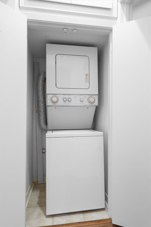 Holland Ave Condo 4031 - Residential