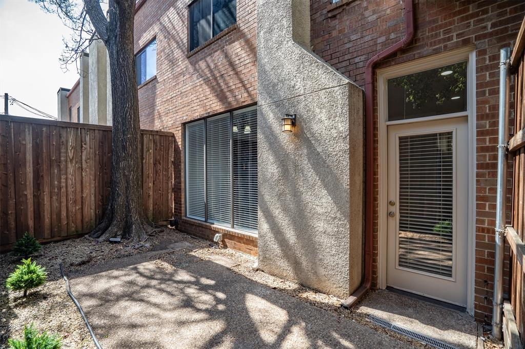 Holland Ave Condo 4031 - Residential