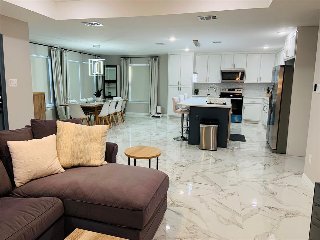 Wallis Furman Add - Residential Lease