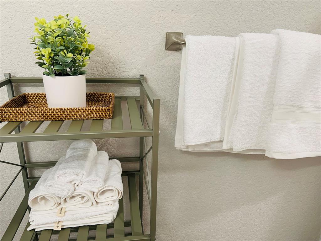 Wallis Furman Add - Residential Lease