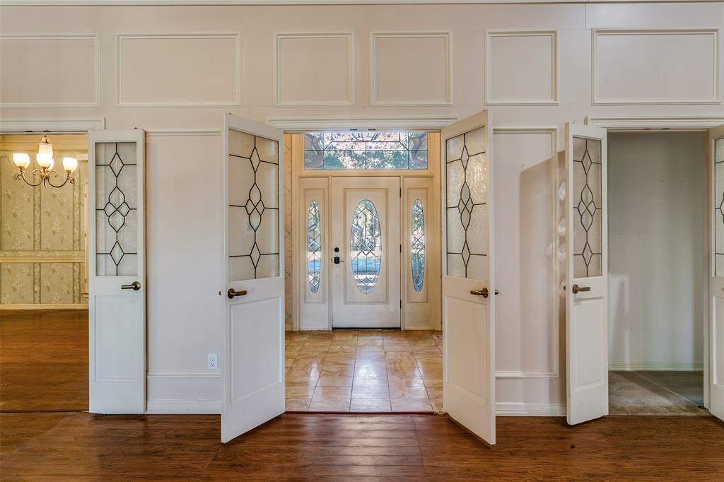 1920 Pearson Crossing