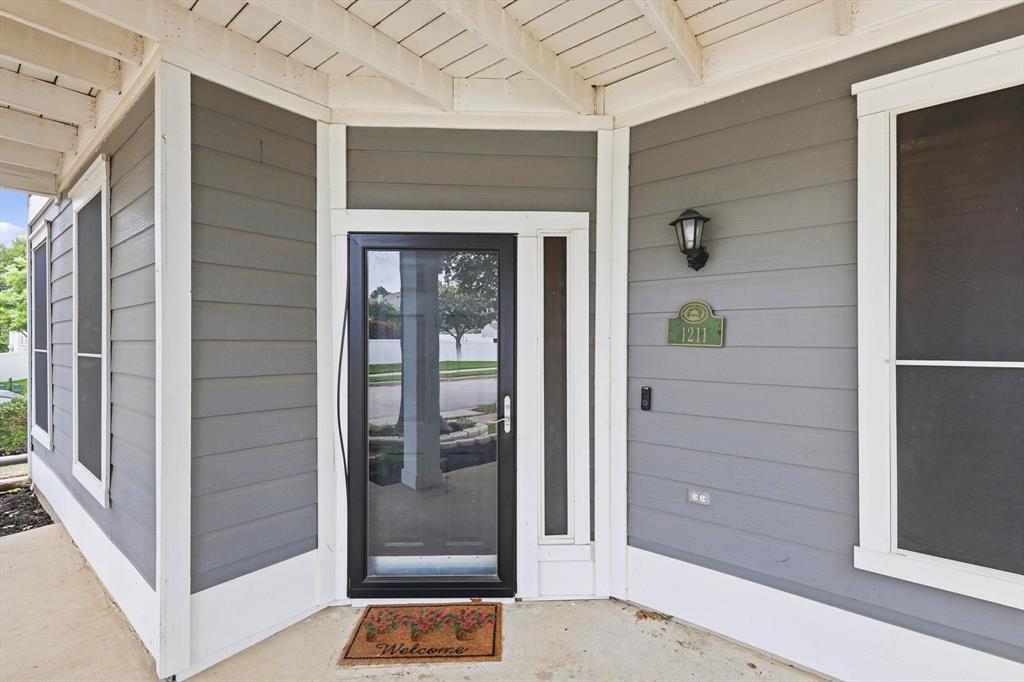 1211 Bristol Lane