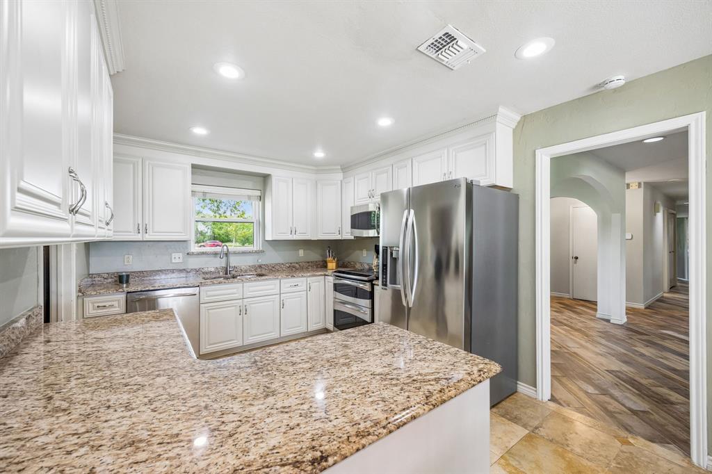 1300 Rock Ridge Road