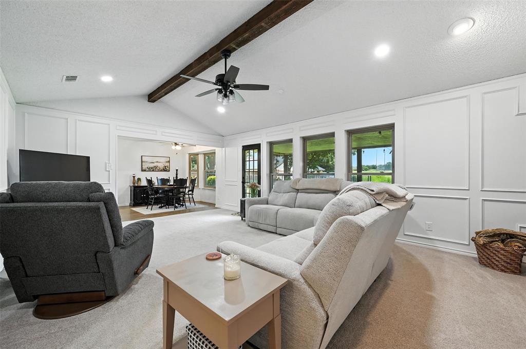 1112 Meadow Crest Lane