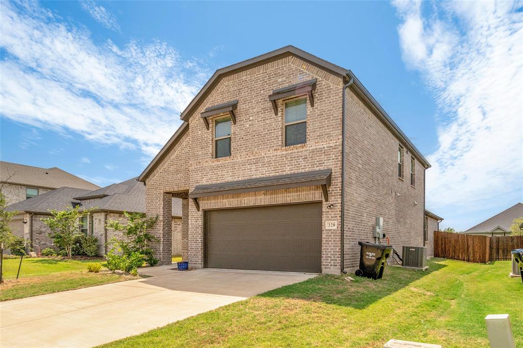 320 Leopold Trail