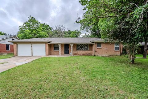 5729 Wales Avenue Fort Worth TX 76133