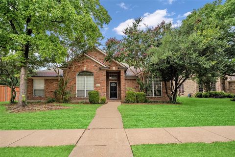 A home in Rowlett