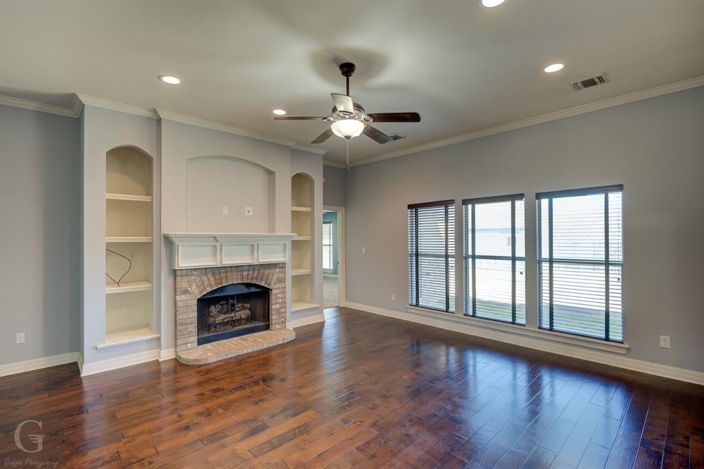 340 Avondale Lane