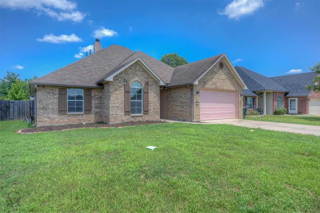 340 Avondale Lane