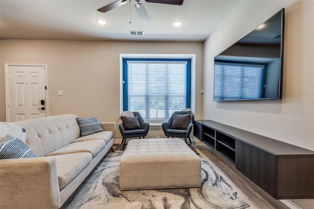 1247 Jones Trail