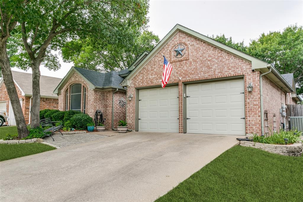 4737 Great Divide Drive