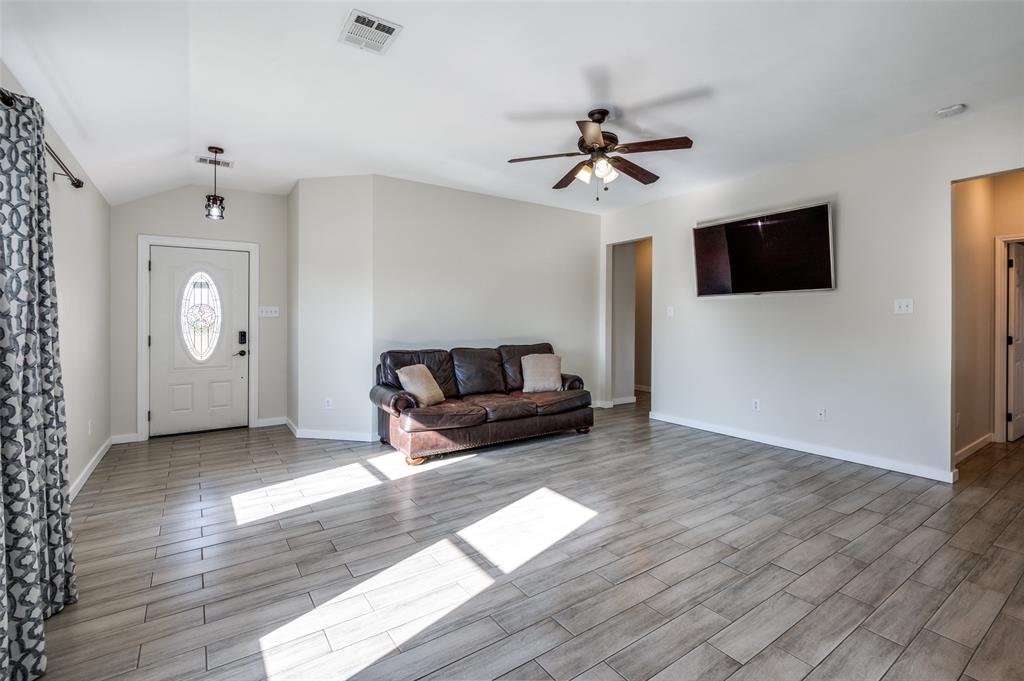 1000 Chesterfield Drive
