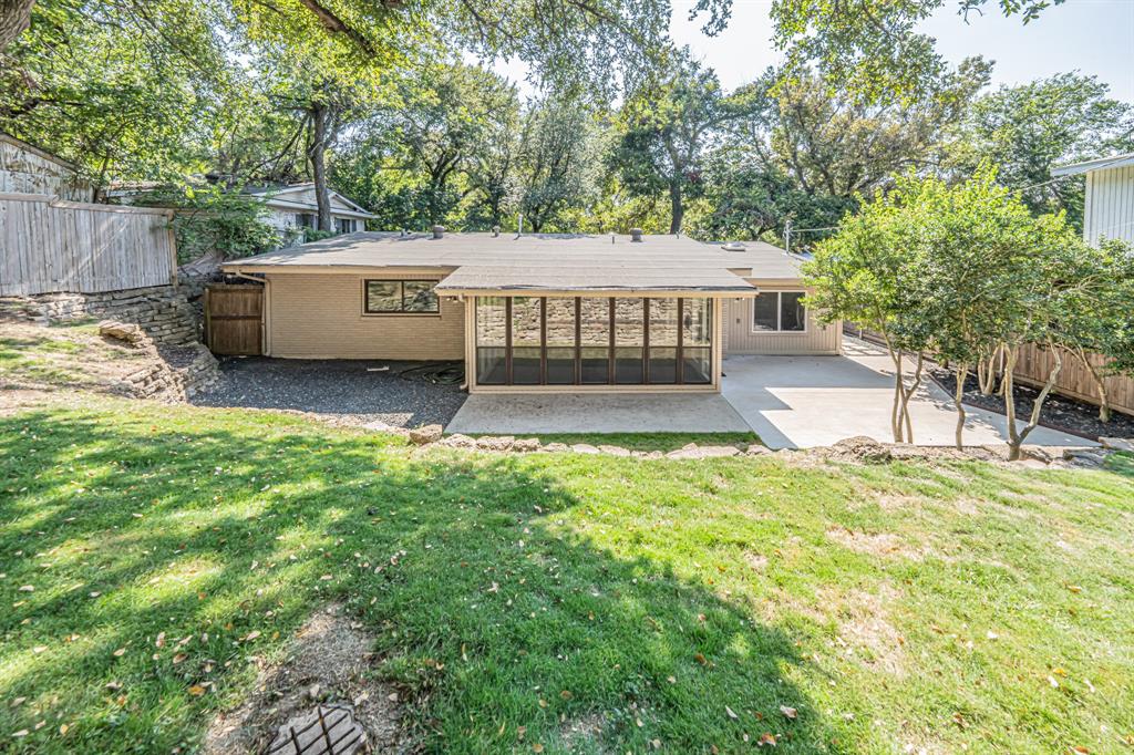 1034 Tipperary Drive