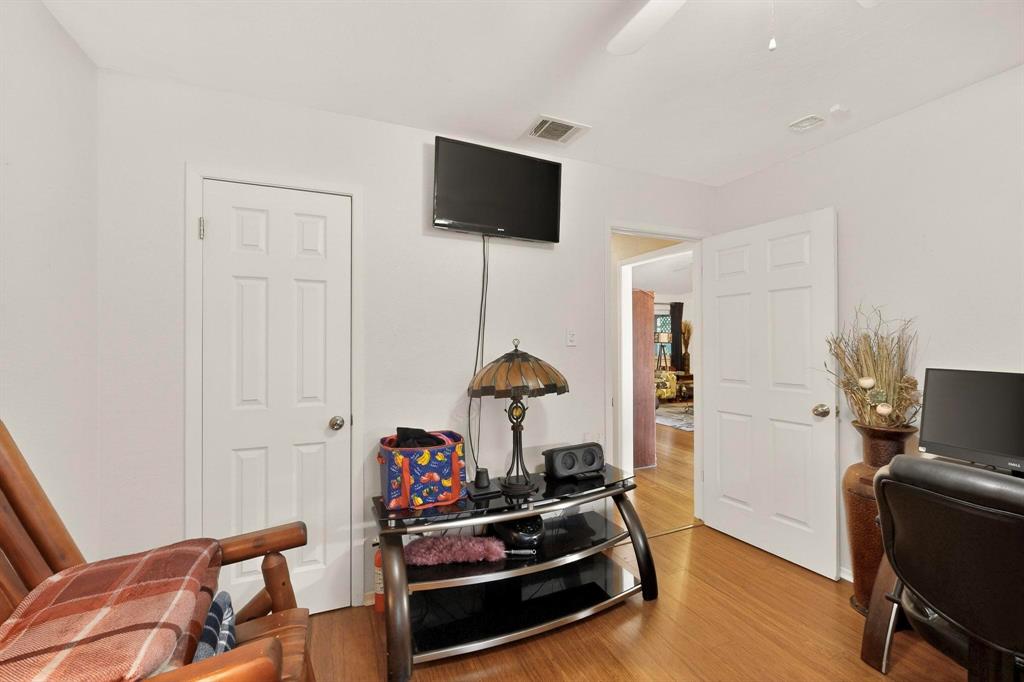 Hulen Meadow Add - Residential