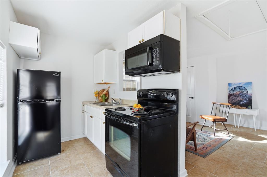 Elmwood - Residential