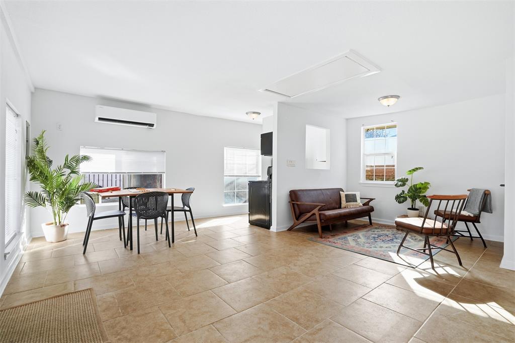 Elmwood - Residential