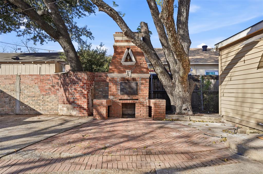 Elmwood - Residential