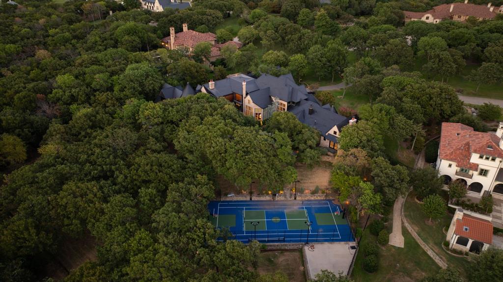 2005 Bayshore Drive