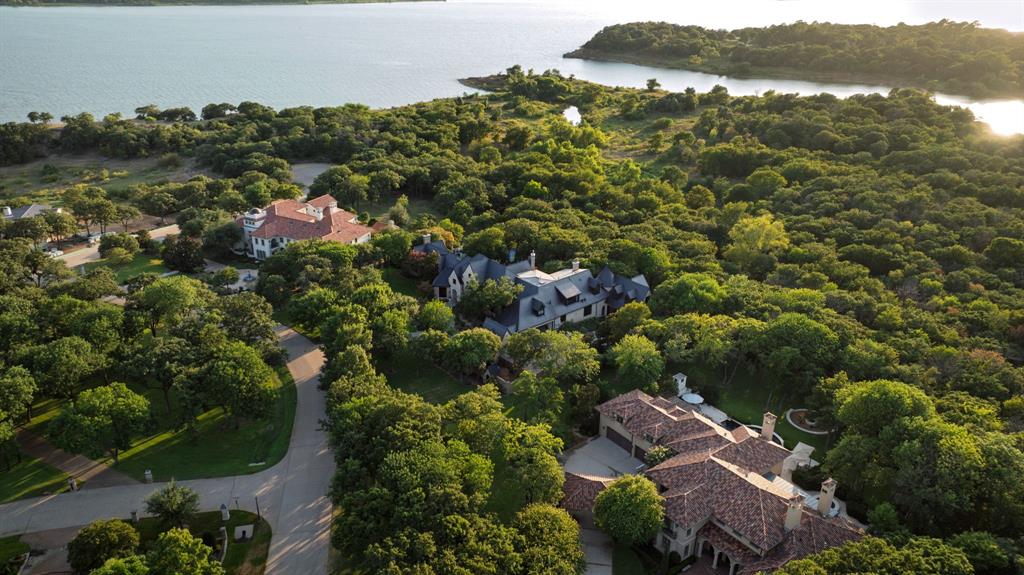 2005 Bayshore Drive
