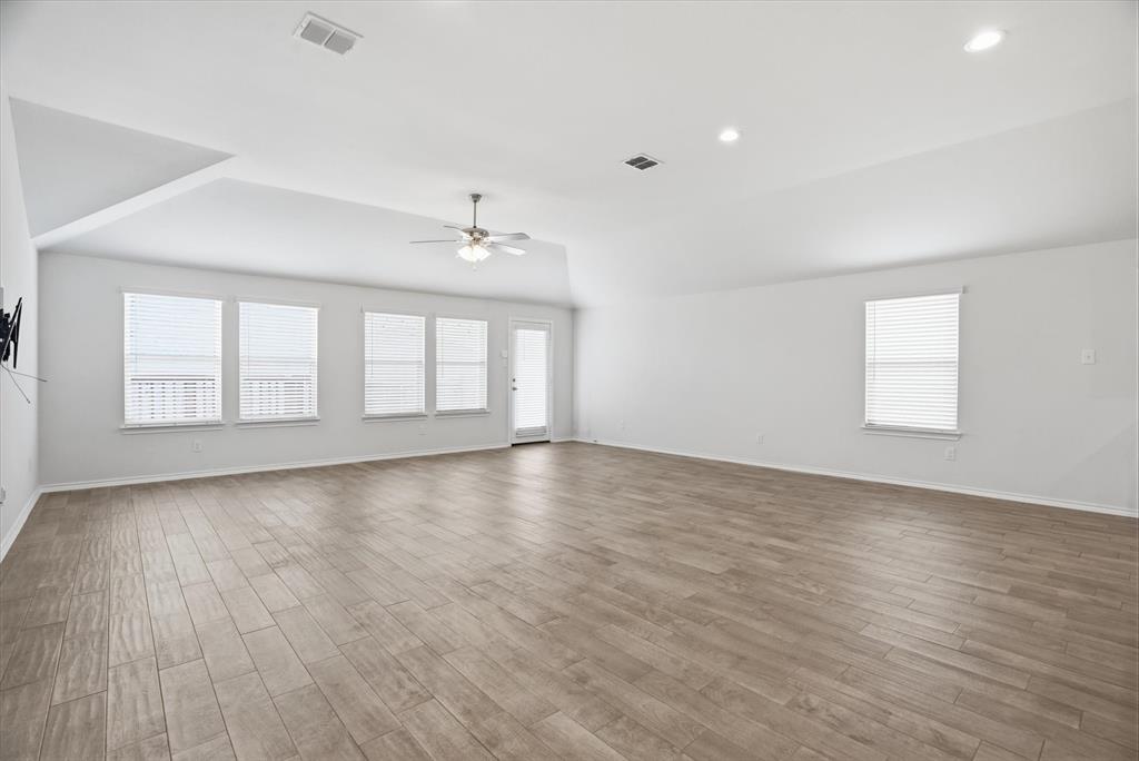 COVENTRY EAST - Residential