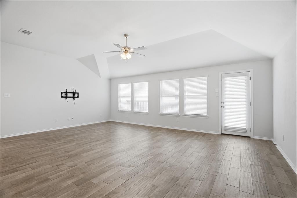 COVENTRY EAST - Residential