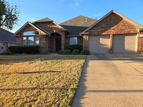 1111 Wynnewood Drive Glenn Heights TX 75154